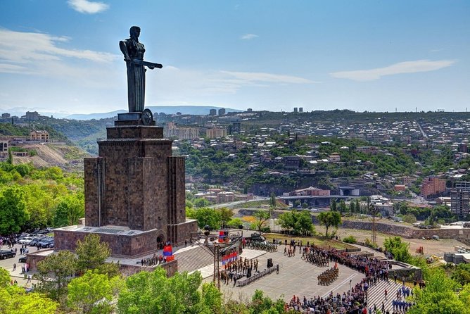 Amazing Yerevan - Making the most of your car time (and your photo odds)
