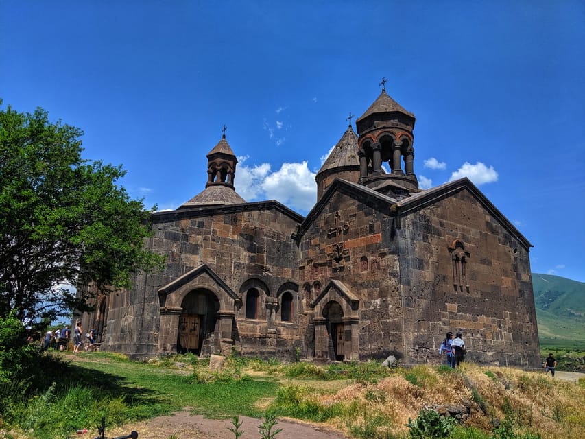 Armenia. Akhpat, Dilijan, Sevan, cascad Yerevan from Tbilisi - Republic Square in Yerevan: The Best Use of Your 1.5 Hours