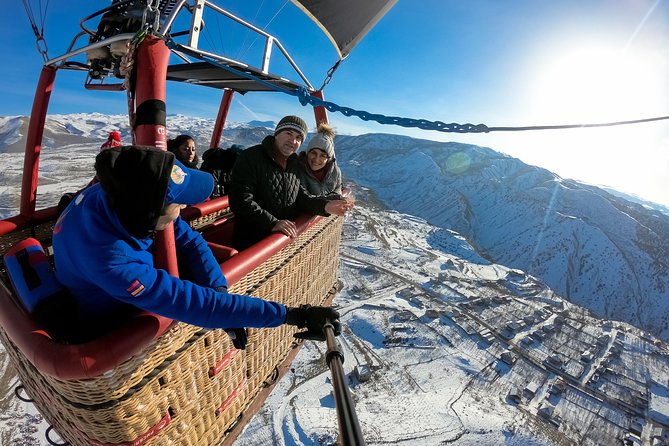 Balloon ride Skyball - Why a Garni Hot-Air Balloon Feels Different From a Usual Tour