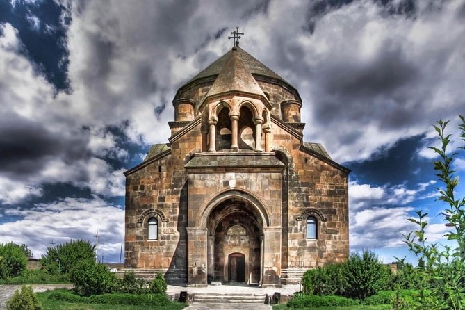 Echmiadzin (Hripsime, Gayane, Mother Cathedral) and Zvartnots Temple - Price, value, and who should book Echmiadzin plus Zvartnots