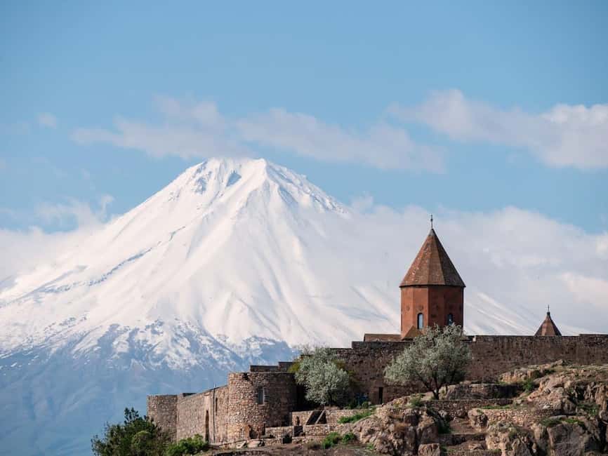 From Yerevan: 6 Most Instagramable Armenian Sights Day Trip - A quick reality check: this is a photo tour with big stops