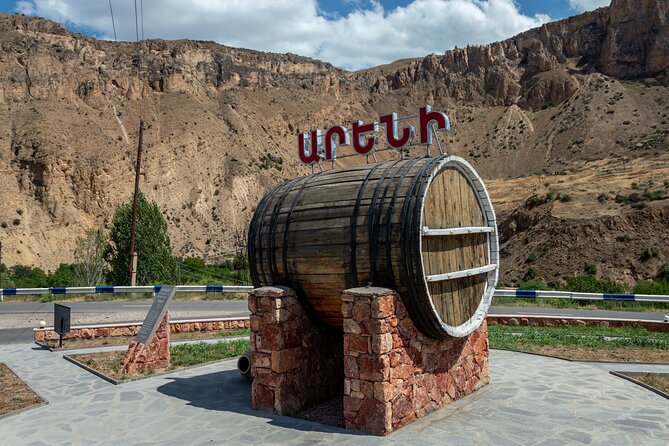 From Yerevan: Khor Virap, Noravank, Jermuk, and Areni Tour - Start strong at Khor Virap, with the Ararat viewpoint in mind