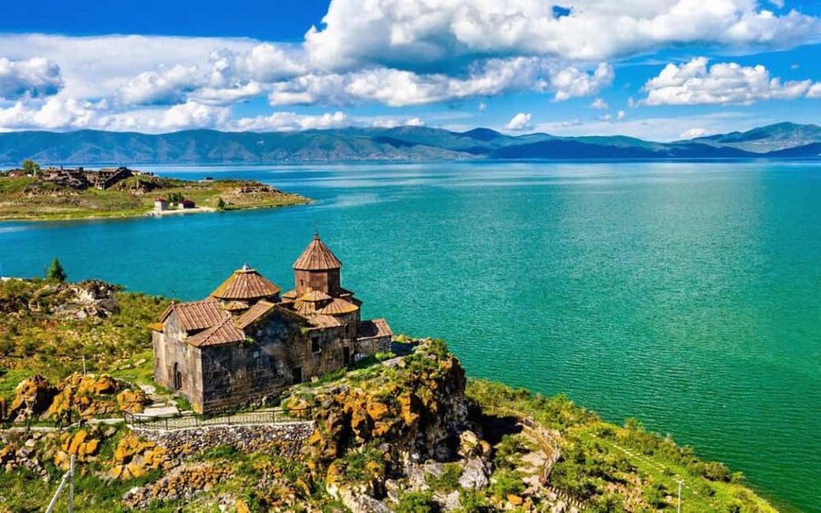 From Yerevan: Off-Road and Horseback Riding Adventure Tour - A 10-hour mix of Sevan views, off-road roads, and mountain horses