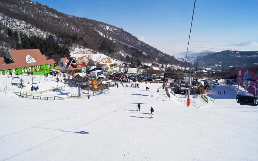 From Yerevan: Winter Private Tour to Tsaghkadzor & Kecharis - Ski or snowboard time: how to get value from your energy