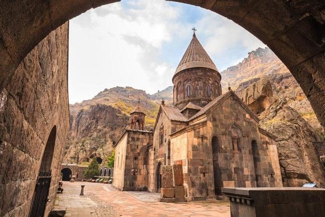 Garni, Geghard, Charents Arch, Azat reservoir, Khor Virap - Azat Reservoir, a scenic break built for irrigation