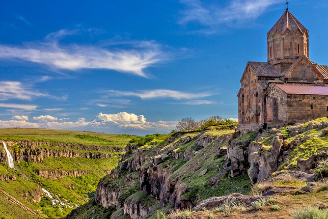Group Tour: Hovhannavank, Saghmosavank, Chocolate House, Aghtsk - Karmravor Church: the 7th-century jewel of Ashtarak