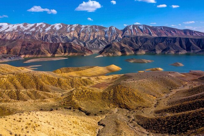 Group Tour: Khor Virap, Garni temple, Geghard, Lavash baking - Your First Stop: Hyur Service and a Quick Reset