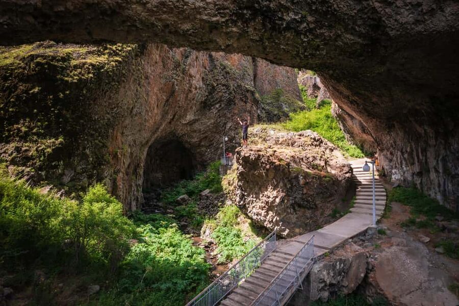 Group tour: Khor Virap, Noravank, Jermuk, Areni wine tasting - Areni Wine Factory Tasting in the Village of Areni