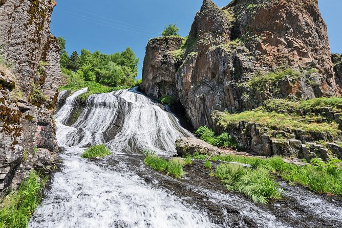 Group Tour: Lake Sevan, Hayravank, Noratus, Jermuk, winery - Price and what you actually get for about $51