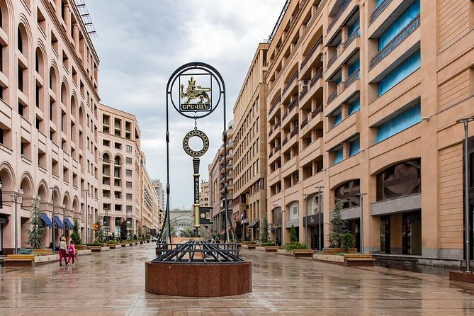 Group Tour: Sightseeing and walking tour in Yerevan - A half-day that strings together Yerevan’s must-sees