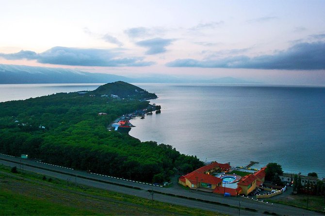 Group Tour: Tsaghkadzor (Kecharis, Ropeway), Lake Sevan, Trout barbecue treat - Trout BBQ treat: what to expect and how to handle the fish