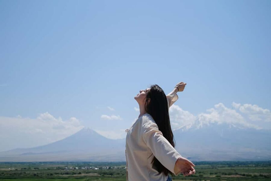 Khor Virap, Echmiadzin & Zvartnots UNESCO Small-Group Tour - Vagharshapat lunch timing, and how to use that hour
