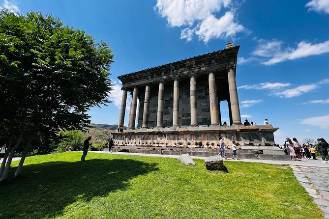 Khor Virap, Garni, Geghard,Azat Reservoir Highlights:Private tour - Khor Virap: the deep dungeon story and Ararat-area meaning