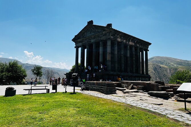 Khor Virap, Garni, Geghard,Azat Reservoir Highlights:Private tour - Charent’s Arch: Yeghishe Charents at about 1500 meters