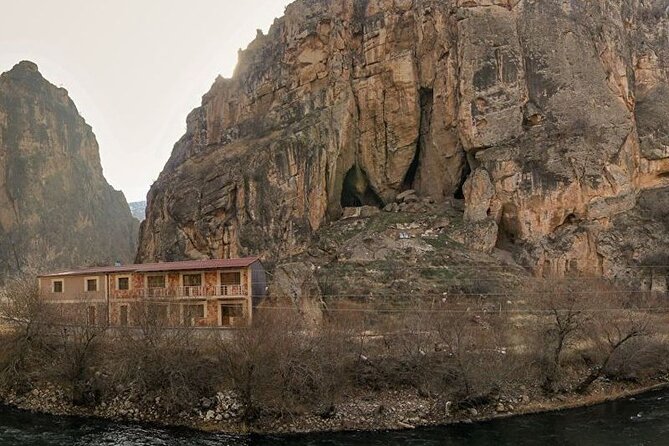 Khor Virap, Noravank & Birds' Cave Day Trip with Wine Tasting - Guides, Language, and the Day’s Main Difference: Your Human Translator