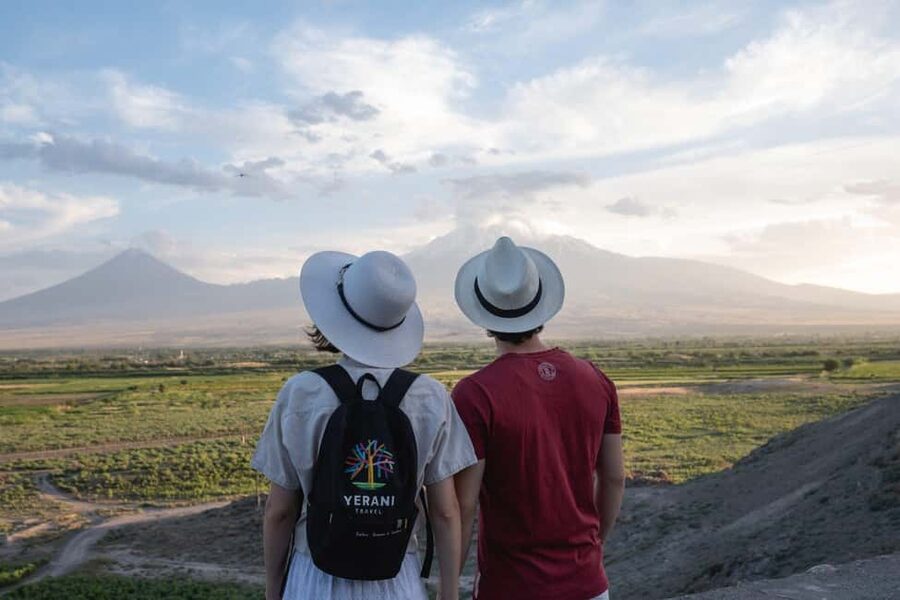 Khor Virap, Noravank Private Tour with Optional Wine Tasting - What to pack and what to avoid for a smoother day