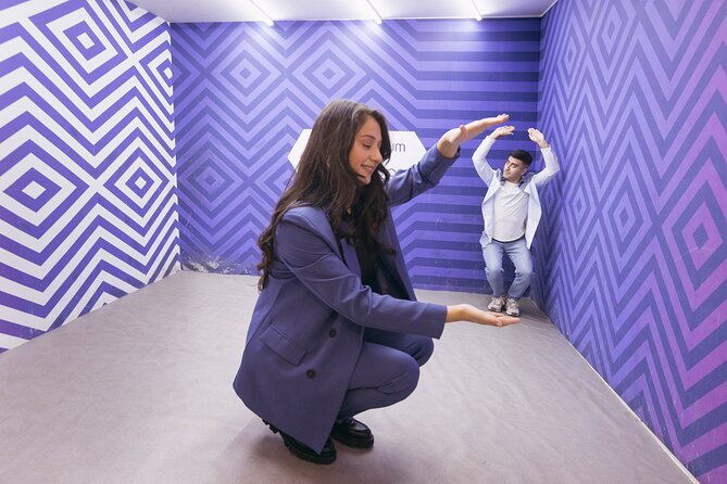 Museum of Illusions Tour - Key things you will notice right away