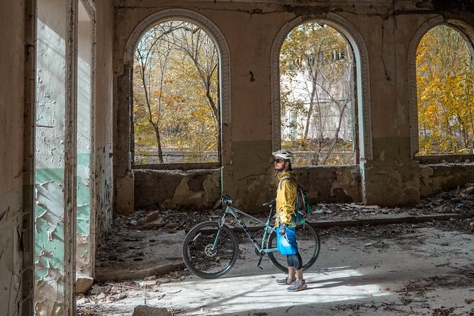 Photography tour in Yerevan (Yerevan city tour) - Cafesjian Center for the Arts and Parajanov Museum: art stops that break up the monument feel