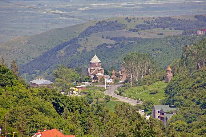 Private 6-7 hour Tsaghkadzor, Kecharis, Lake Sevan, Sevanavank Tour from Yerevan - Lake Sevan: how to spend your hour so it feels worth it