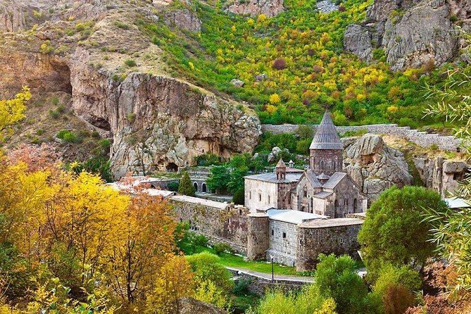 Private 7-8-hour Khor Virap, Garni temple & Geghard monastery trip from Yerevan - The simple genius of hitting 3 icons in one 7 to 8 hour loop