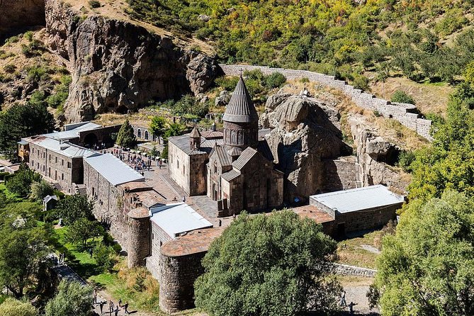 Private Tour: Discover Armenia - Echmiadzin: St. Gayane, St. Hripsime, and the Holy Lance museum