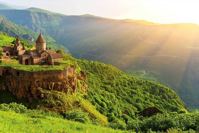 Private Tour: Khor Virap-Areni-Noravank-Tatev - Morning at Khor Virap: the deep dungeon start
