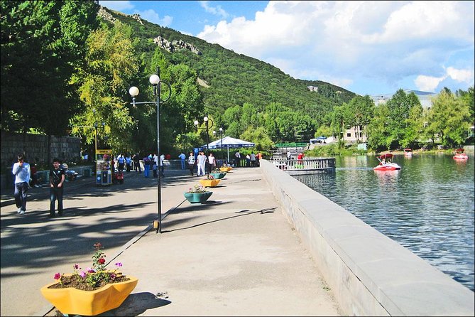 Private tour to Khor Virap, Hin Areni wine factory (tasting), Noravank, Jermuk - Timing Tips for a Smooth Day