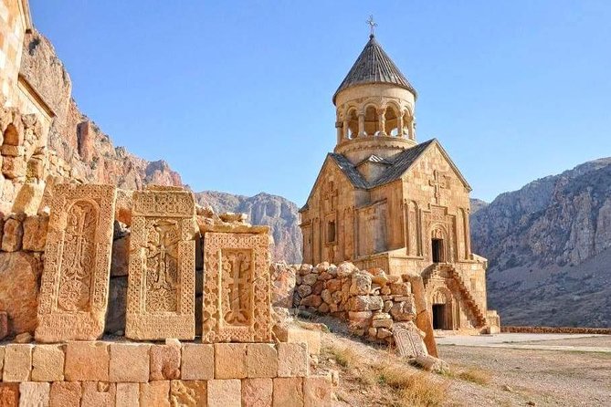 Private tour to Khor Virap, Noravank, ancient Birds-Cave, Hin Areni wine factory - How the Private Guide Changes Everything