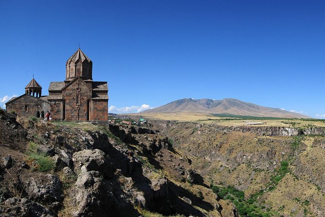 Private tour to Oshakan, Karmravor, Hovhanavank, Saghmosavank monasteries - Who this tour suits best, and how to decide fast