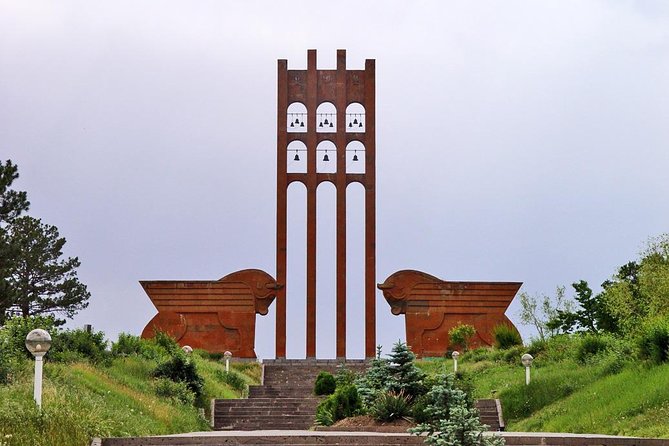 Private tour to UNESCO heritage Echmiadzin churches, Zvartnots and Sardarapat - Key things to love about this tour