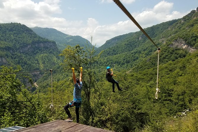 Private Tour: Tsaghkadzor, Sevan lake,Sevanavank, Dilijan, Haghartsin monastery - Haghartsin monastery: a 13th-century finish near Dilijan National Park