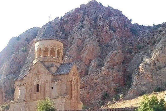 Tatev,Shaki(waterfall),Noravank,Wine tasting,Khor Virap - Noravank Monastery on Pink Rocks, Plus a Chance at Wild Goats