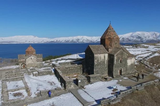 Transfer from Yerevan to Tbilisi with 2 sightseeing stops - Comfort on the Road: What Makes 6 to 7 Hours Feel Easy