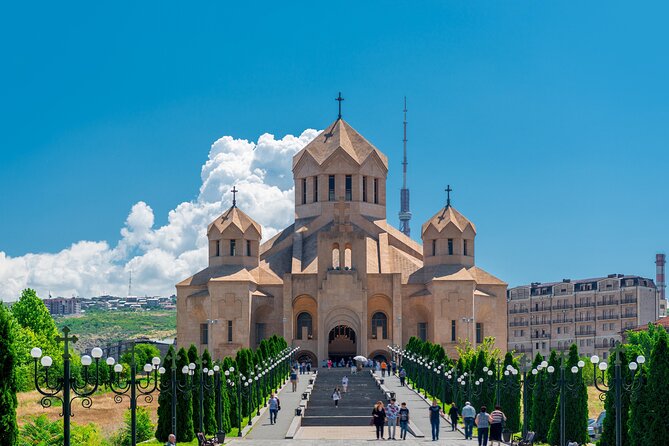 Unlock the Yerevan City (Walking Tour) - Stop 1: Cascade Complex, your landmark launchpad