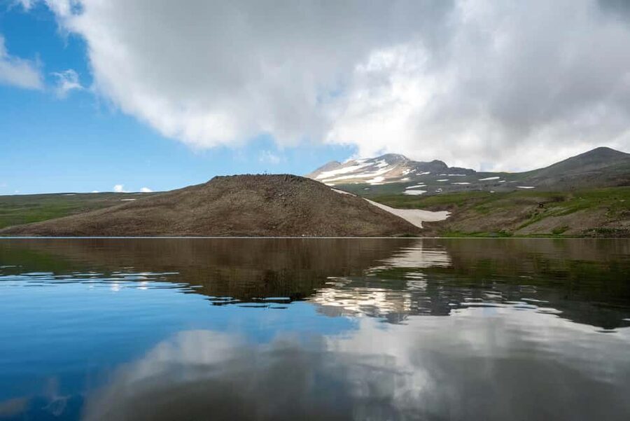 Yerevan: Day Tour to Amberd Fortress, Aragats and Kari Lake - Amberd Fortress ruins and the Ararat Plain viewpoint
