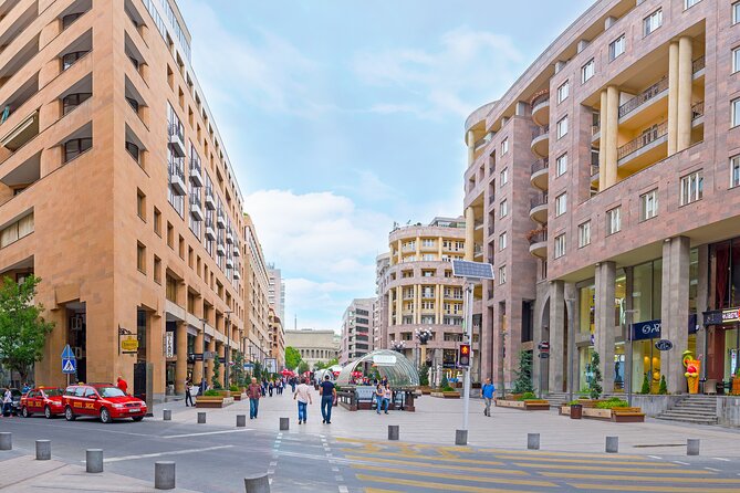 Yerevan: Private Sightseeing Tour - Victory Park and Mother Armenia for the view check